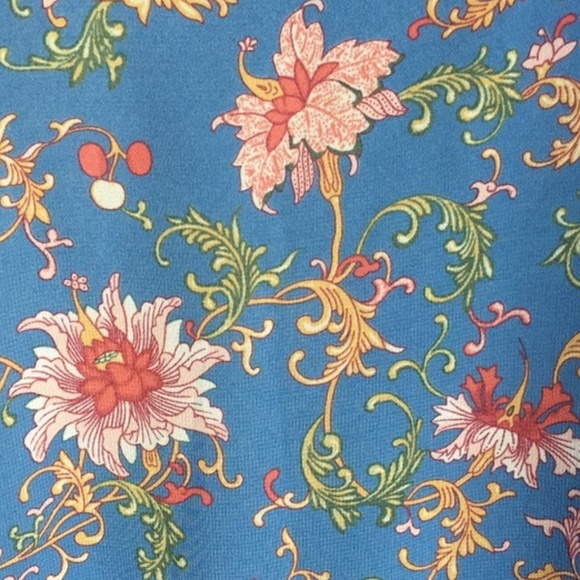 Max Studio floral trapeze blouse size M - Picture 5 of 5